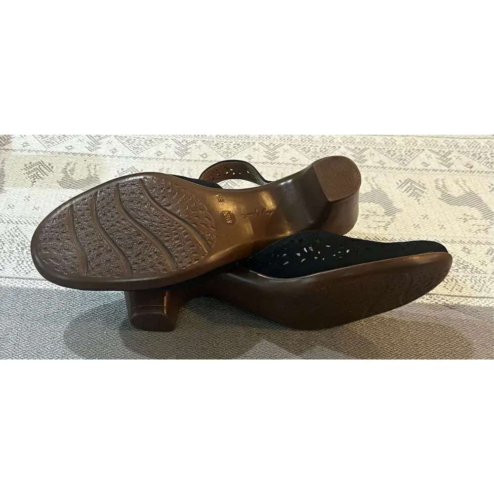 Easy Spirit Women's Cindie Dress Pump